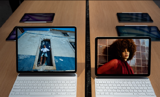 苹果罕见上调Mac	、iPad等多个产品类别价格 股价创逾一年最大跌幅